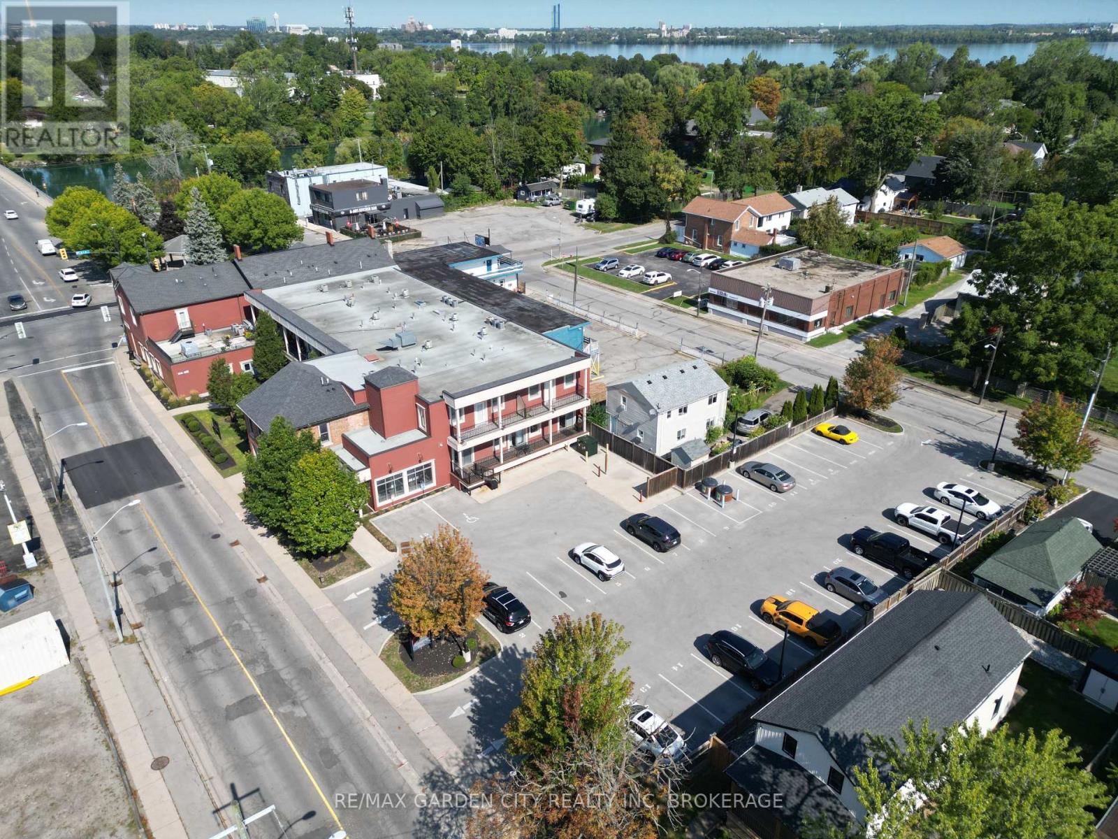 201 - 3710 Main Street, Niagara Falls, Ontario L2G 6B1 - Photo 38 - X12557688