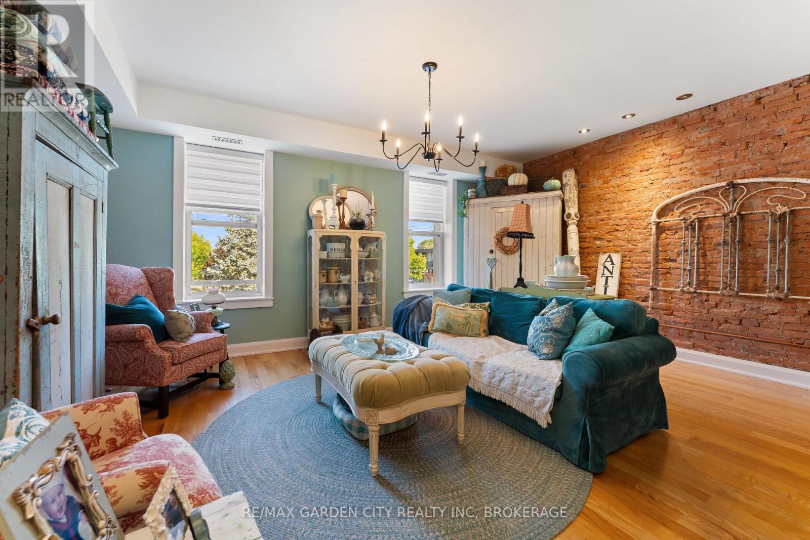 201 - 3710 Main Street, Niagara Falls, Ontario L2G 6B1 - Photo 9 - X12557688