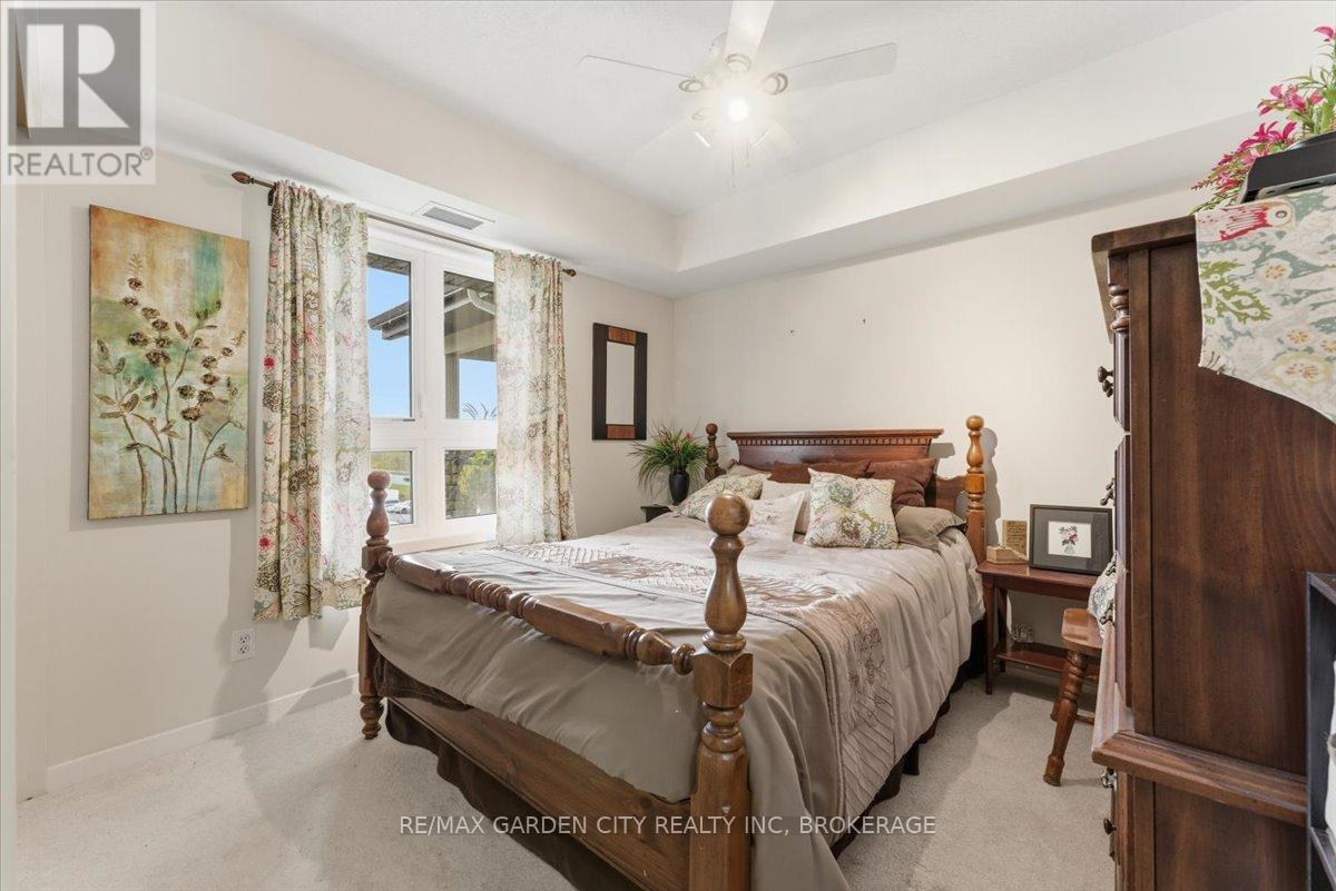1402 - 330 Prince Charles Drive, Welland, Ontario  L3C 7B3 - Photo 23 - X12557726
