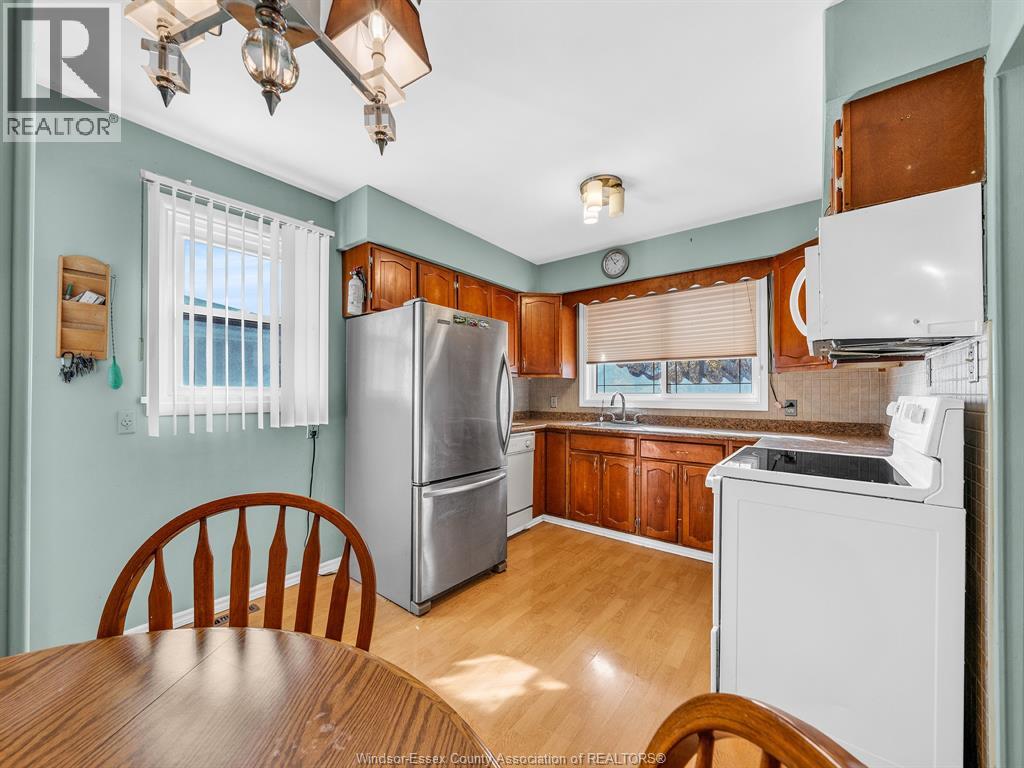 1946 Ford, Windsor, Ontario  N8T 2E5 - Photo 20 - 25029103