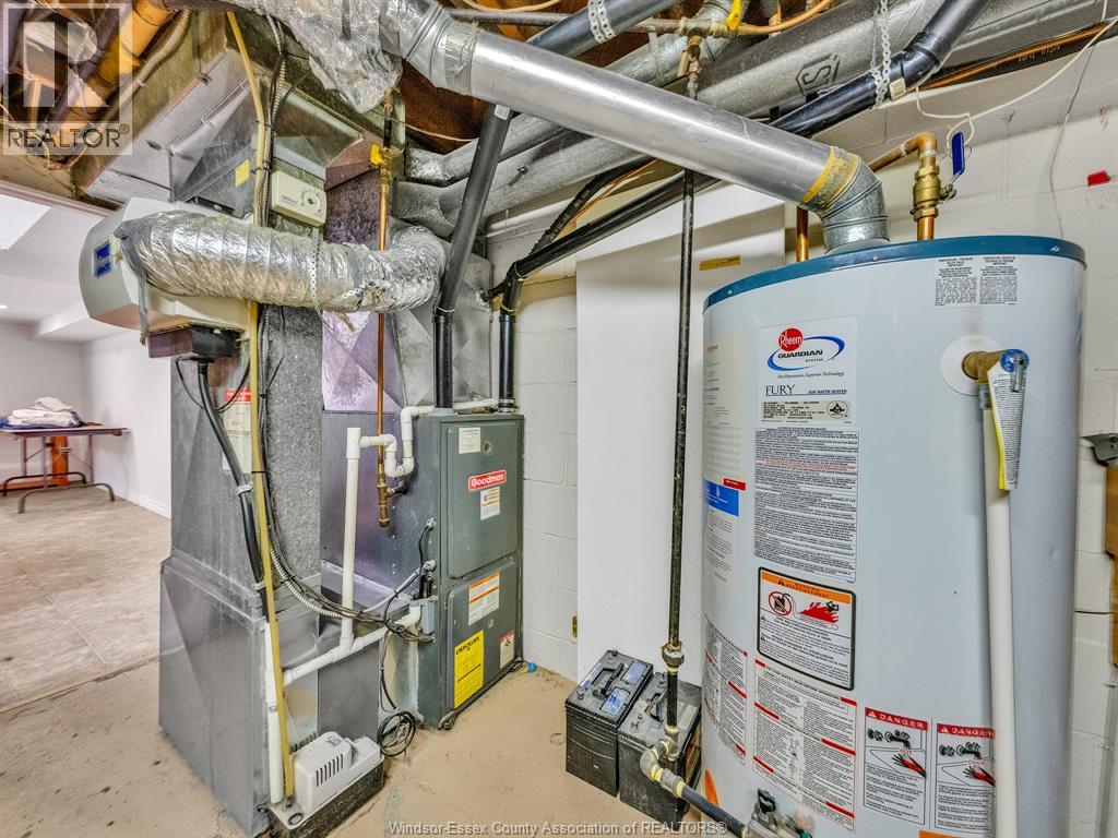 1946 Ford, Windsor, Ontario  N8T 2E5 - Photo 41 - 25029103