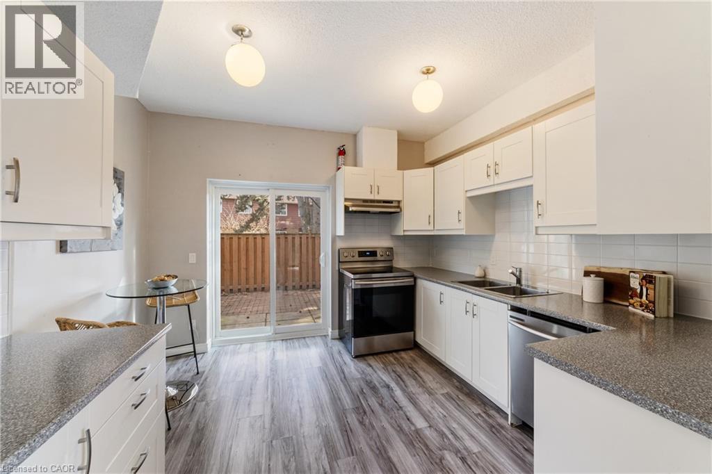 4199 Longmoor Drive Unit# 6, Burlington, Ontario  L7L 5J9 - Photo 10 - 40789211