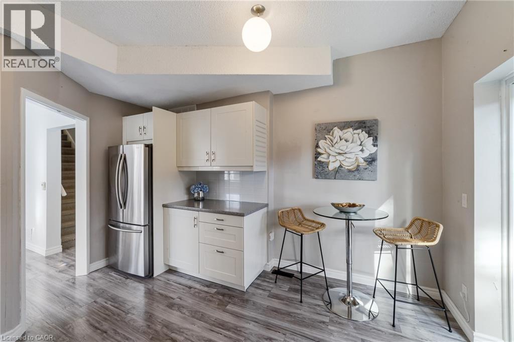 4199 Longmoor Drive Unit# 6, Burlington, Ontario  L7L 5J9 - Photo 12 - 40789211