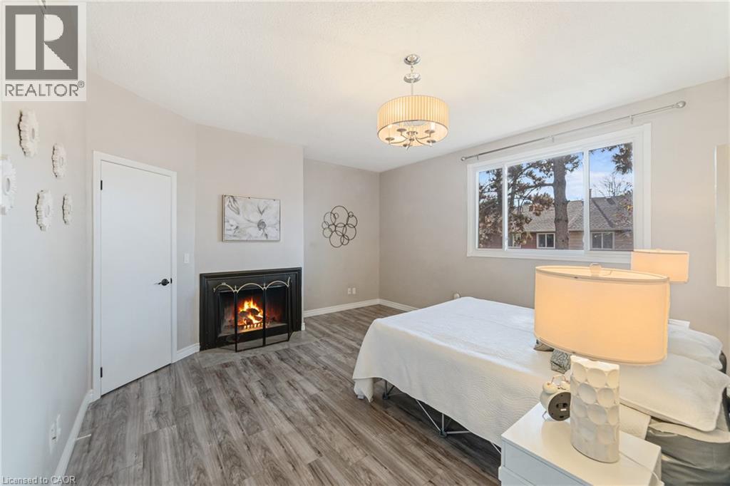 4199 Longmoor Drive Unit# 6, Burlington, Ontario  L7L 5J9 - Photo 20 - 40789211