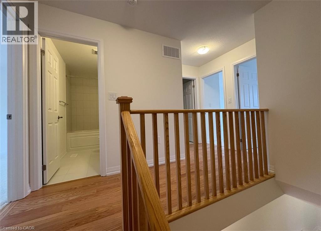 12 Riley Park Drive, Caledonia, Ontario  N3W 1H8 - Photo 11 - 40789144