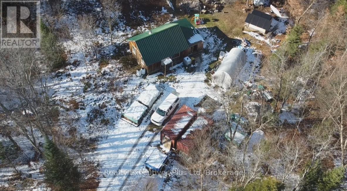 1898 AXE LAKE ROAD, McMurrich/Monteith, Ontario