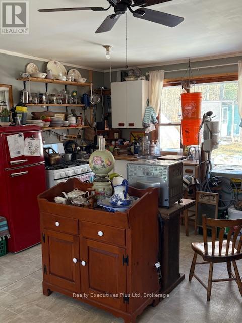 1898 Axe Lake Road, Mcmurrich/monteith, Ontario  P0A 1Y0 - Photo 13 - X12557680