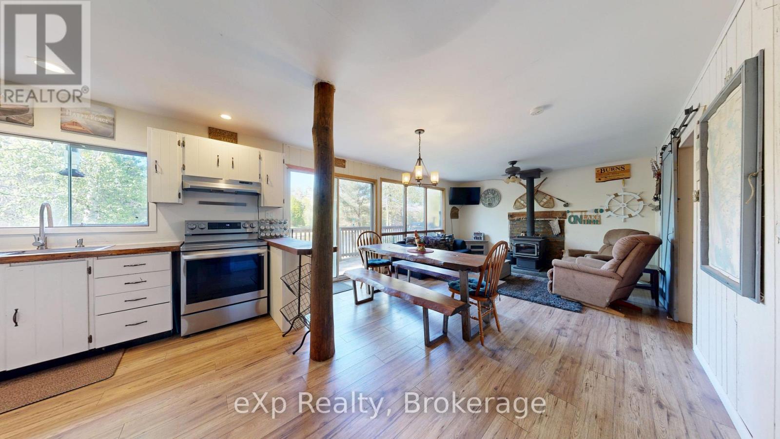 508 Skerryvore Community Road, The Archipelago, Ontario  P0G 1G0 - Photo 11 - X12557708