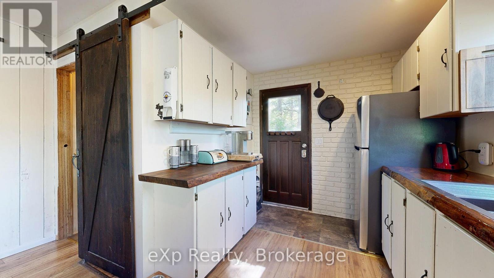 508 Skerryvore Community Road, The Archipelago, Ontario  P0G 1G0 - Photo 7 - X12557708