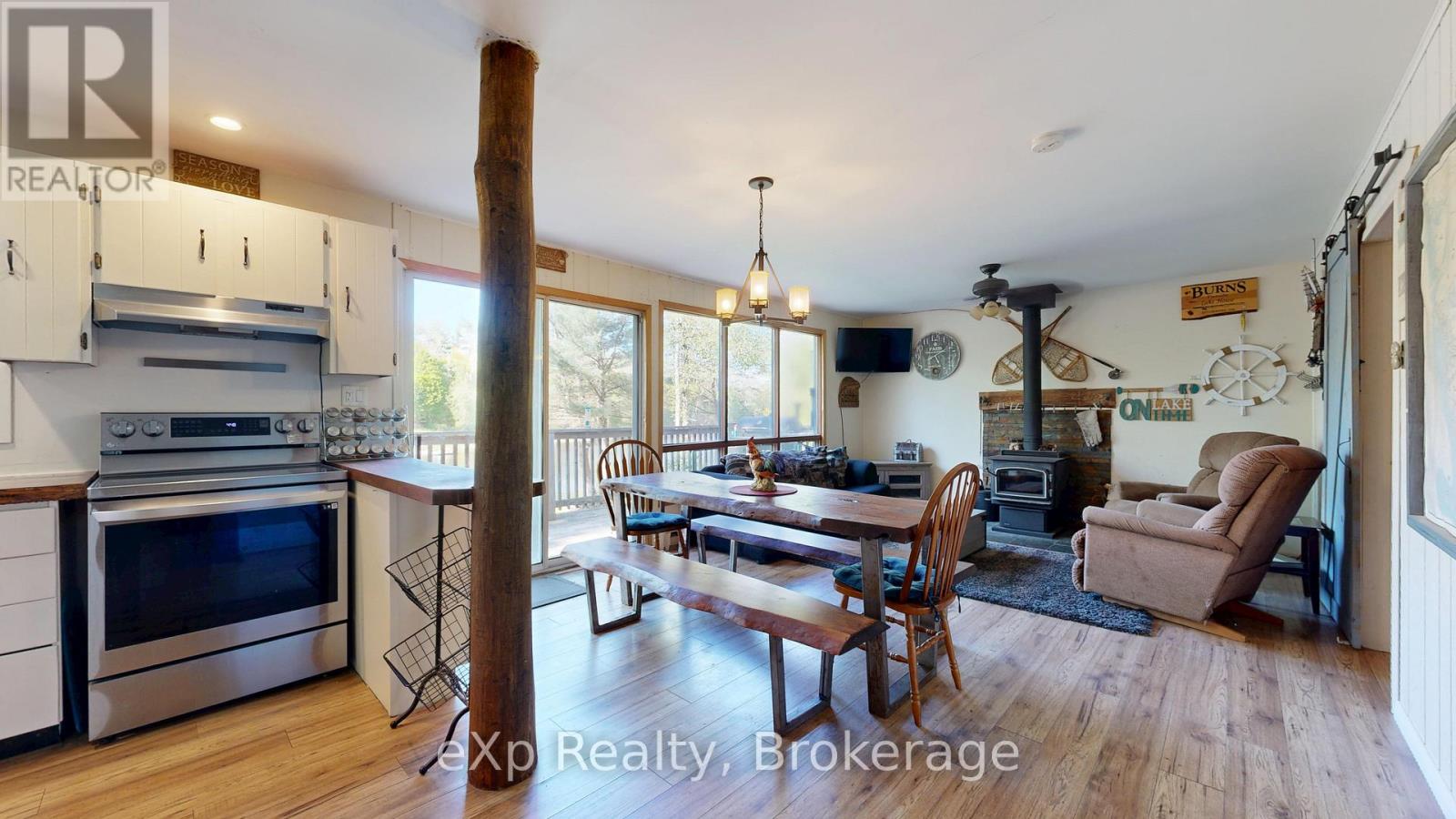 508 Skerryvore Community Road, The Archipelago, Ontario  P0G 1G0 - Photo 9 - X12557708