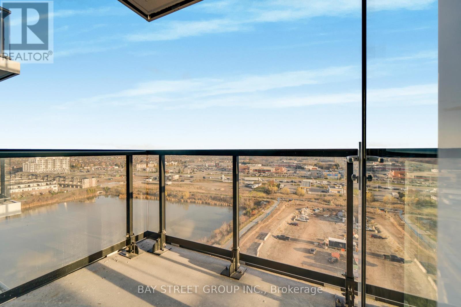 1307 - 3071 Trafalgar Road, Oakville, Ontario  L6H 8C6 - Photo 27 - W12556012