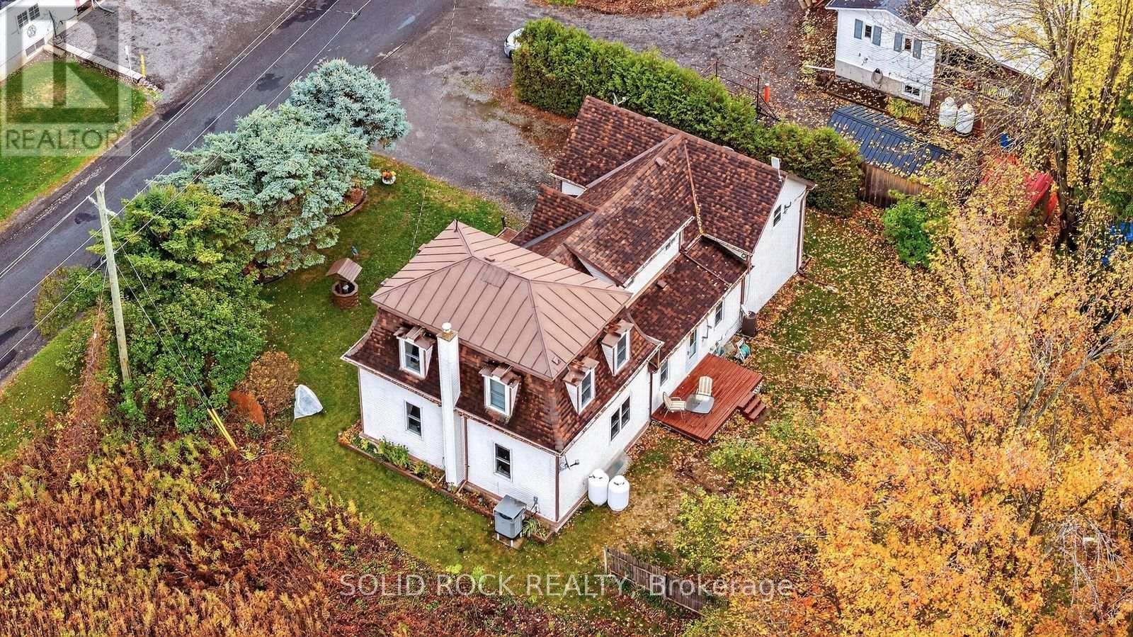 1262 Rodney Lane, North Dundas, Ontario  K0C 2K0 - Photo 3 - X12491878