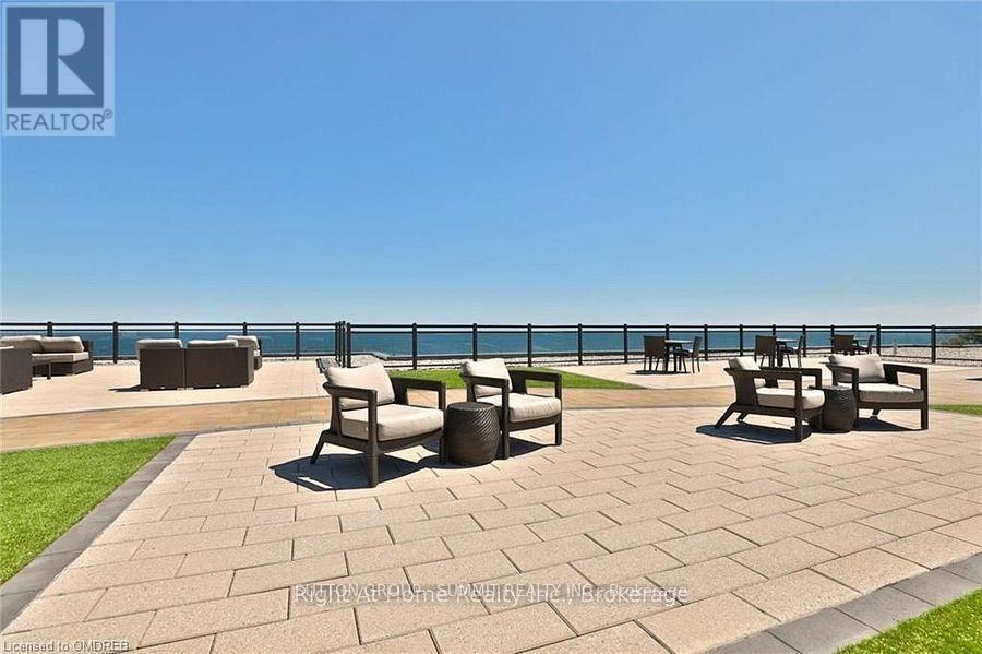 114 - 35 Southshore Crescent, Hamilton, Ontario  L8E 0J2 - Photo 18 - X12506358