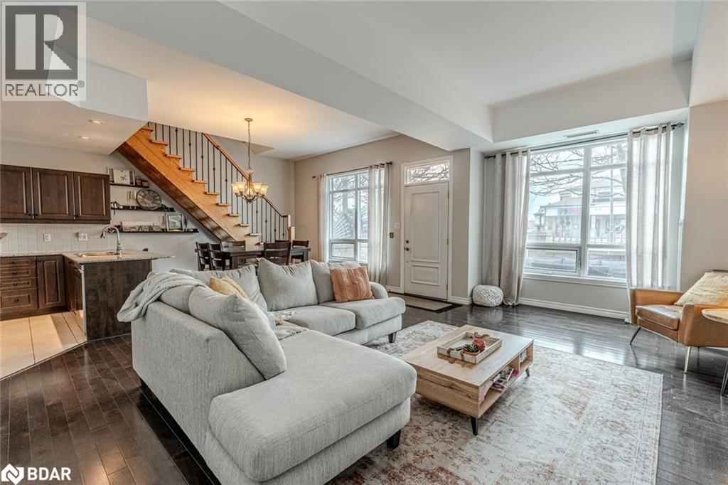 6 Victoria Street, Barrie, Ontario L4N 6G2 - Photo 4 - 40768779