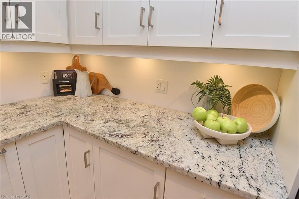 40 Hamilton Street S Unit# 31, Waterdown, Ontario  L8B 1V8 - Photo 14 - 40789002