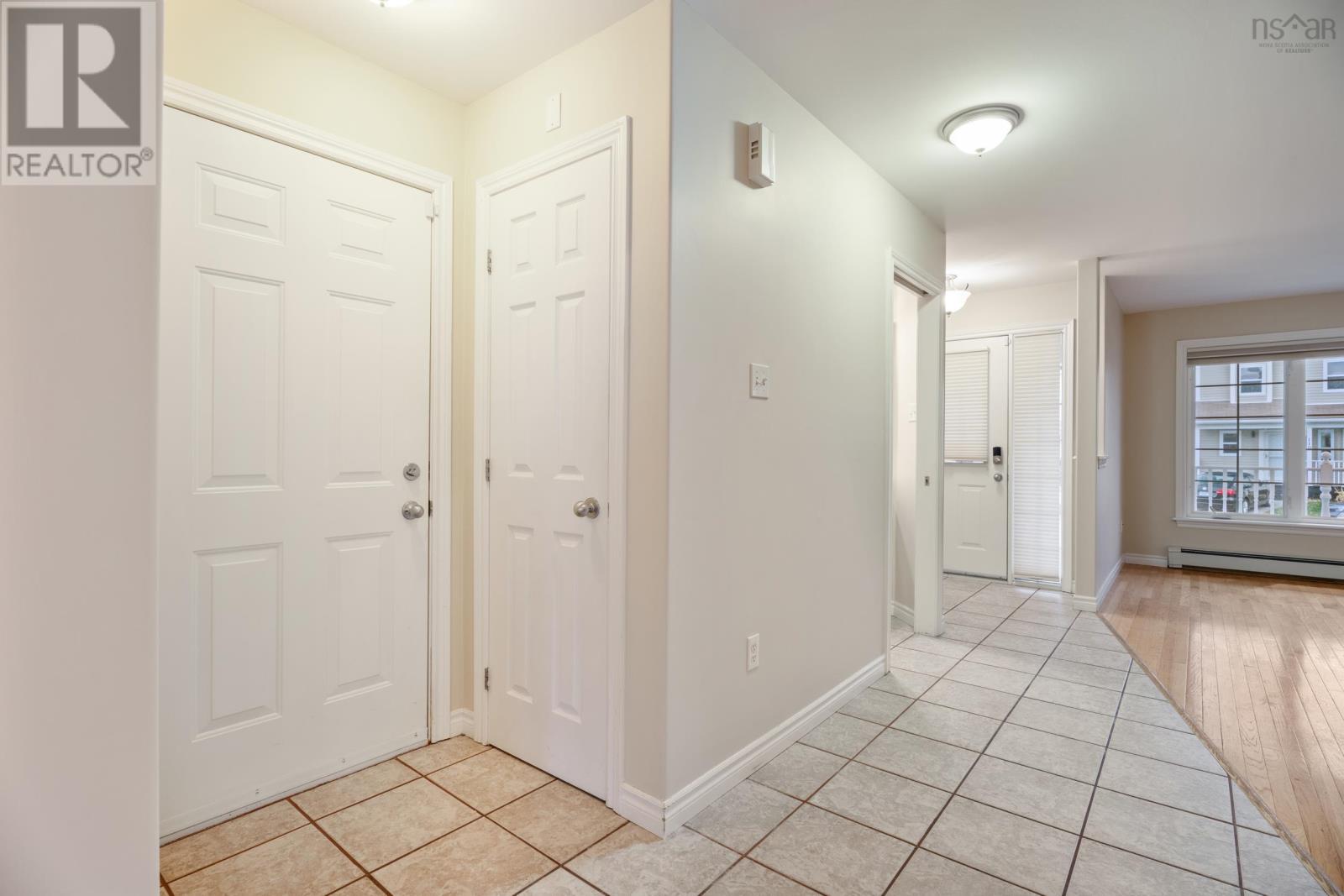 Property at 109 Westfield Crescent image 3