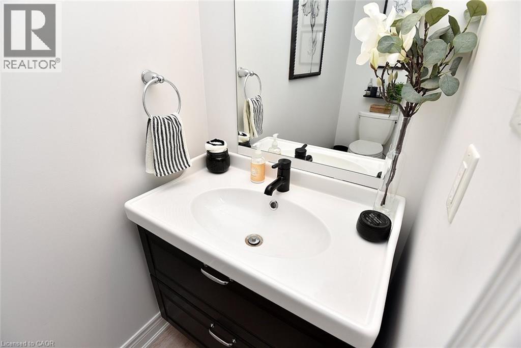 40 Hamilton Street S Unit# 31, Waterdown, Ontario  L8B 1V8 - Photo 24 - 40789002