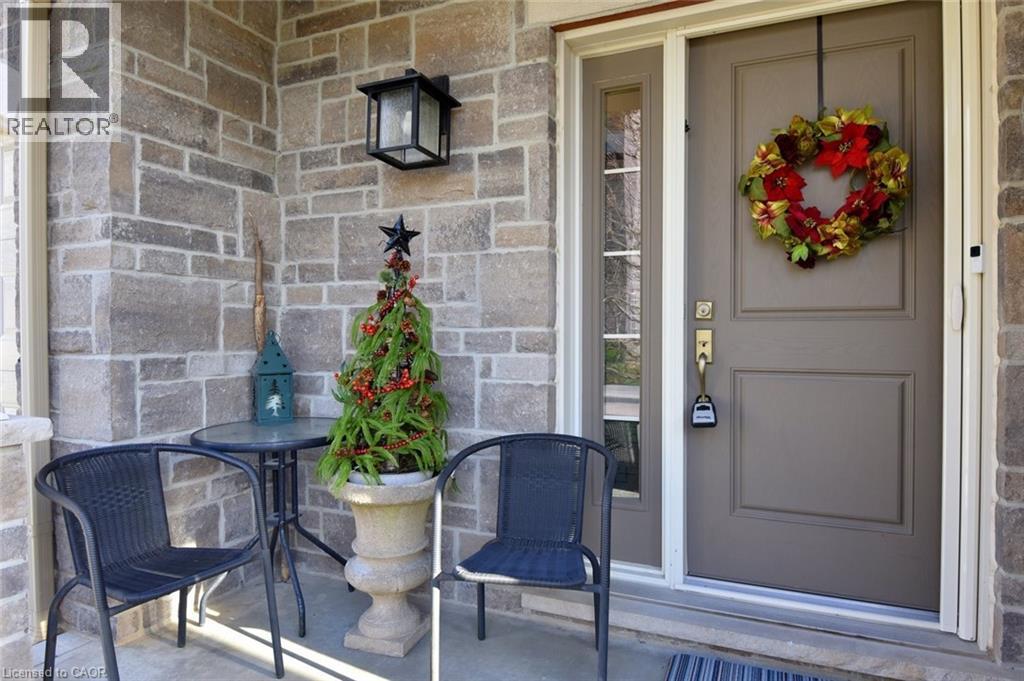 40 Hamilton Street S Unit# 31, Waterdown, Ontario  L8B 1V8 - Photo 3 - 40789002