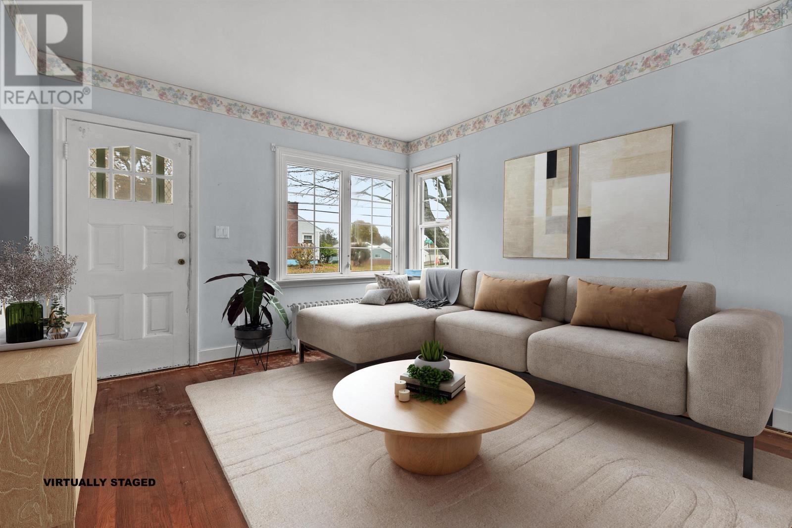 Property at 48 Woodland Avenue image 4