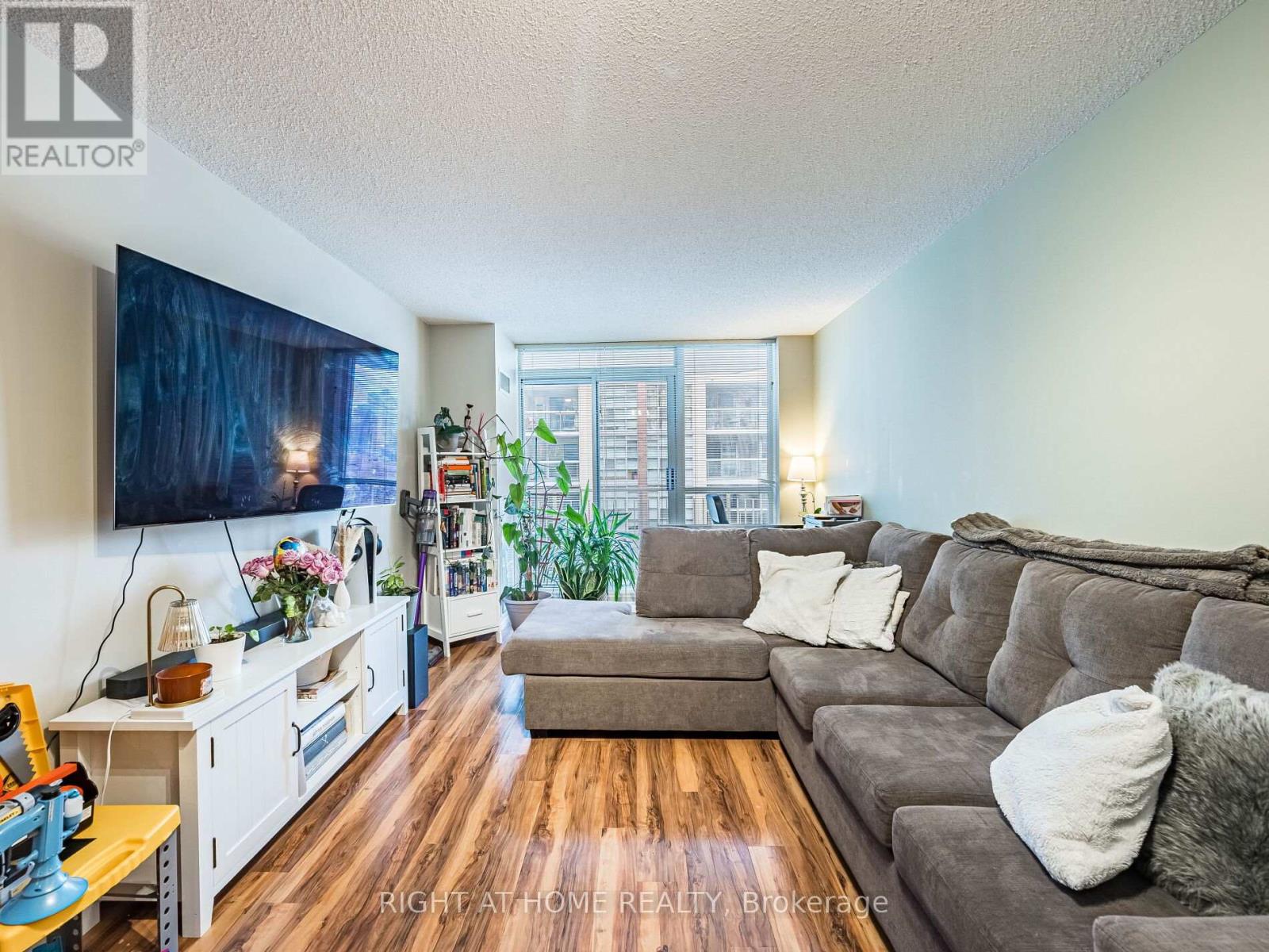 602 - 18 Stafford Street, Toronto, Ontario  M5V 3W4 - Photo 15 - C12557682