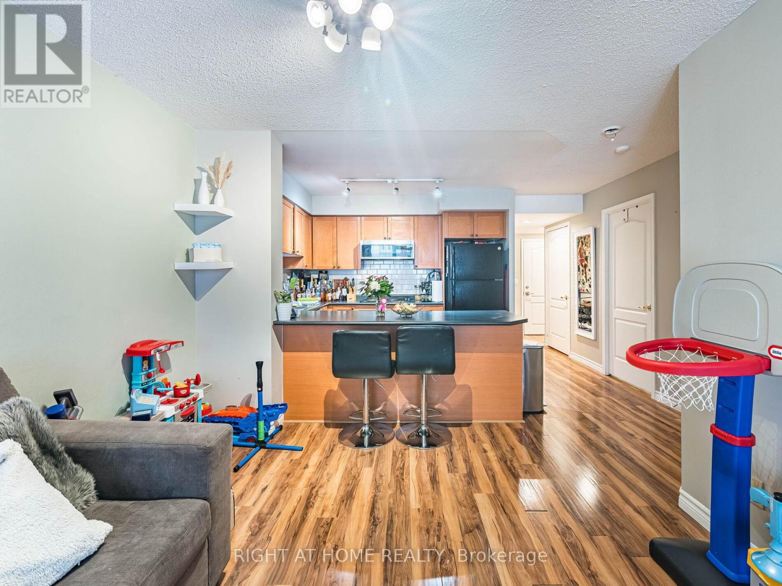 602 - 18 Stafford Street, Toronto, Ontario  M5V 3W4 - Photo 16 - C12557682