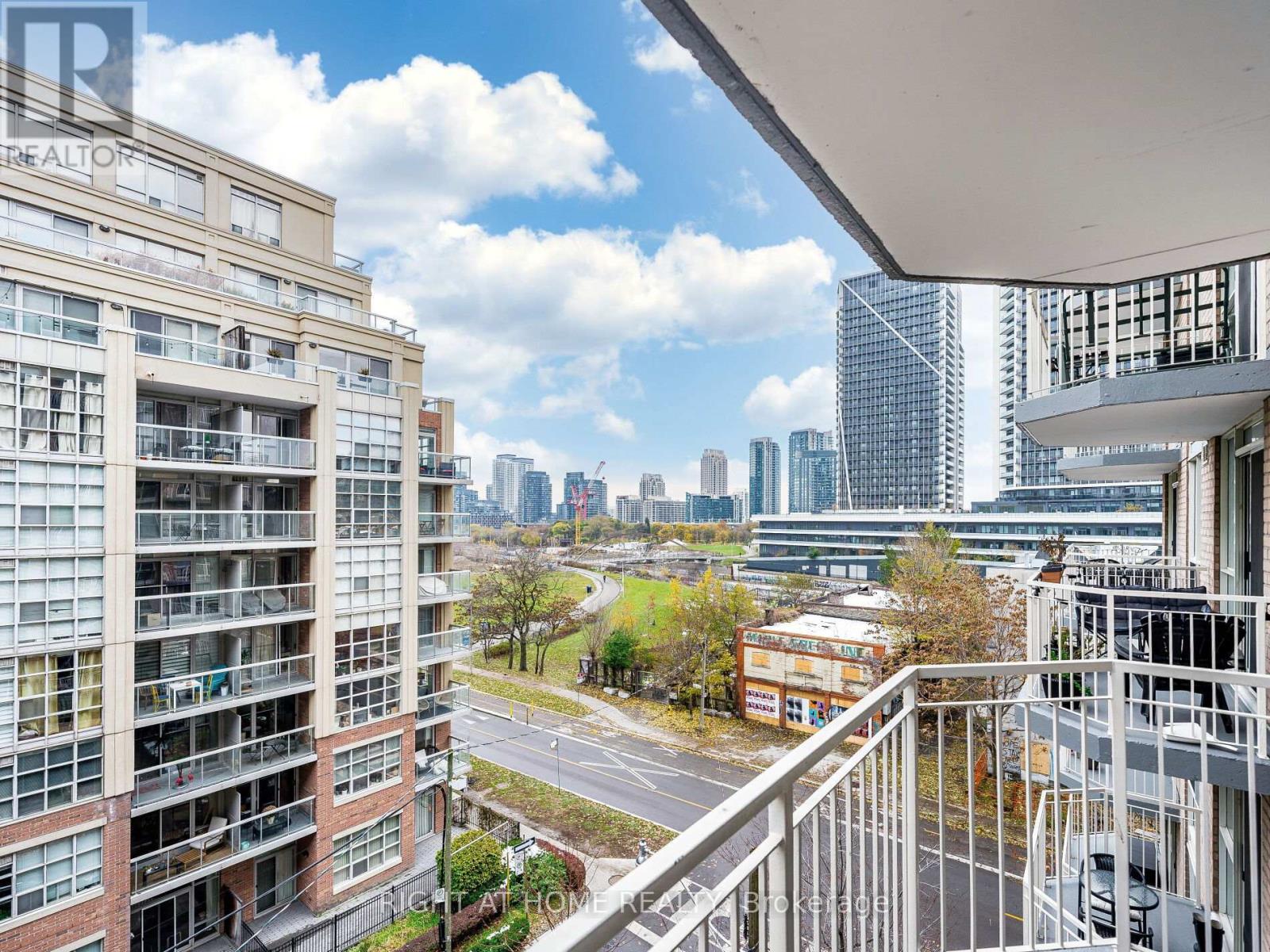 602 - 18 Stafford Street, Toronto, Ontario  M5V 3W4 - Photo 23 - C12557682