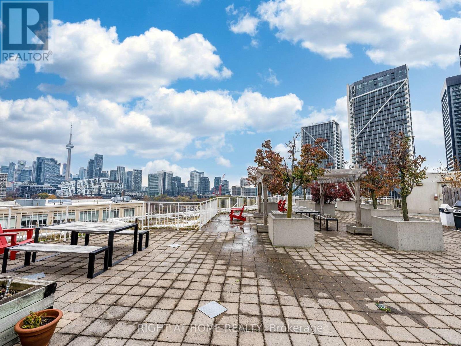 602 - 18 Stafford Street, Toronto, Ontario  M5V 3W4 - Photo 28 - C12557682