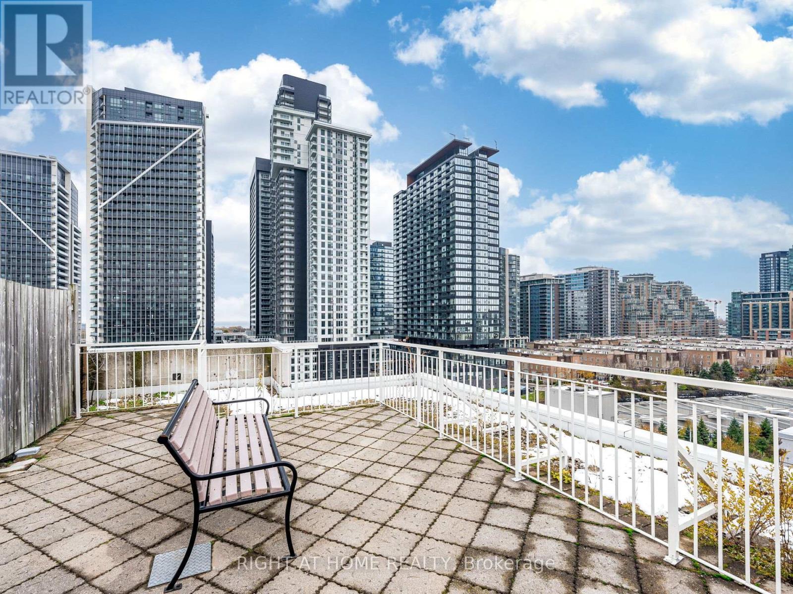 602 - 18 Stafford Street, Toronto, Ontario  M5V 3W4 - Photo 32 - C12557682