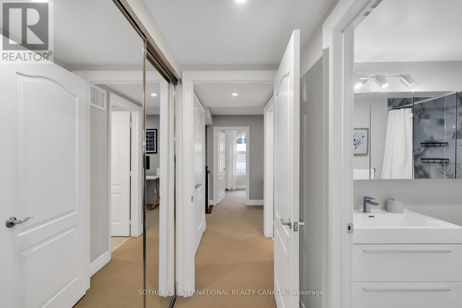 45 Pleasant Boulevard, Toronto, Ontario  M4T 1K2 - Photo 22 - C12557696