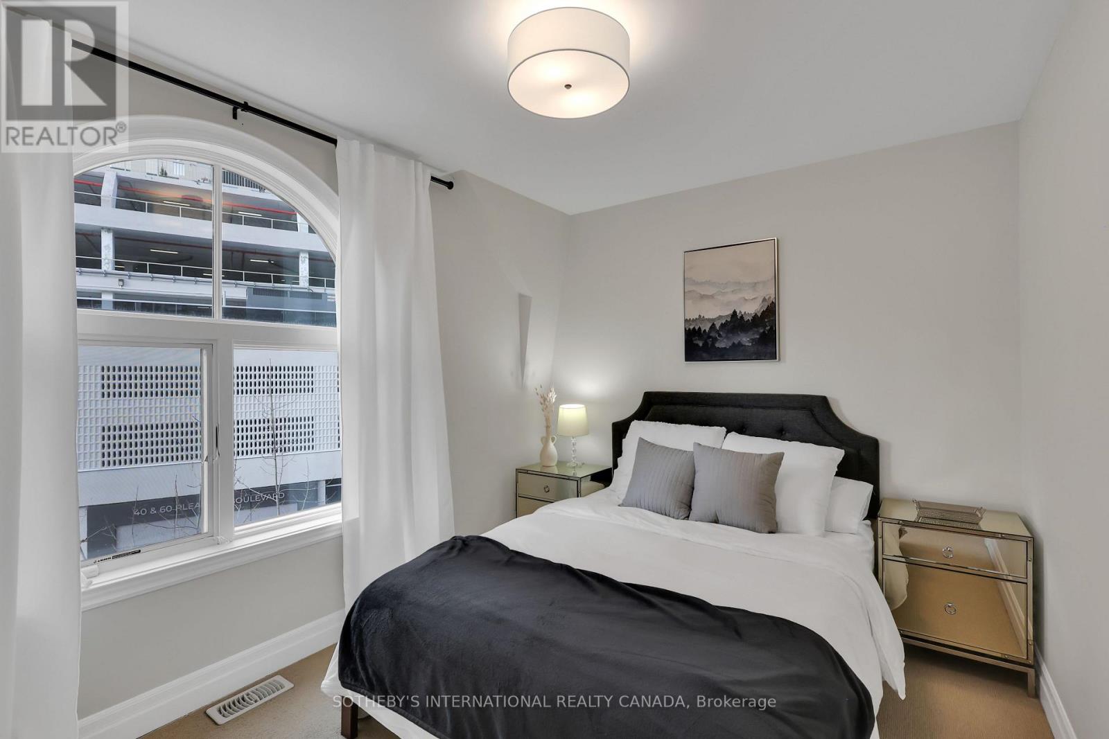 45 Pleasant Boulevard, Toronto, Ontario  M4T 1K2 - Photo 27 - C12557696