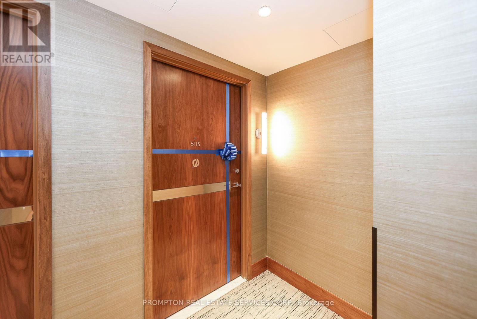 5115 - 3 Concord Cityplace Way, Toronto, Ontario  M5V 0X4 - Photo 15 - C12557738