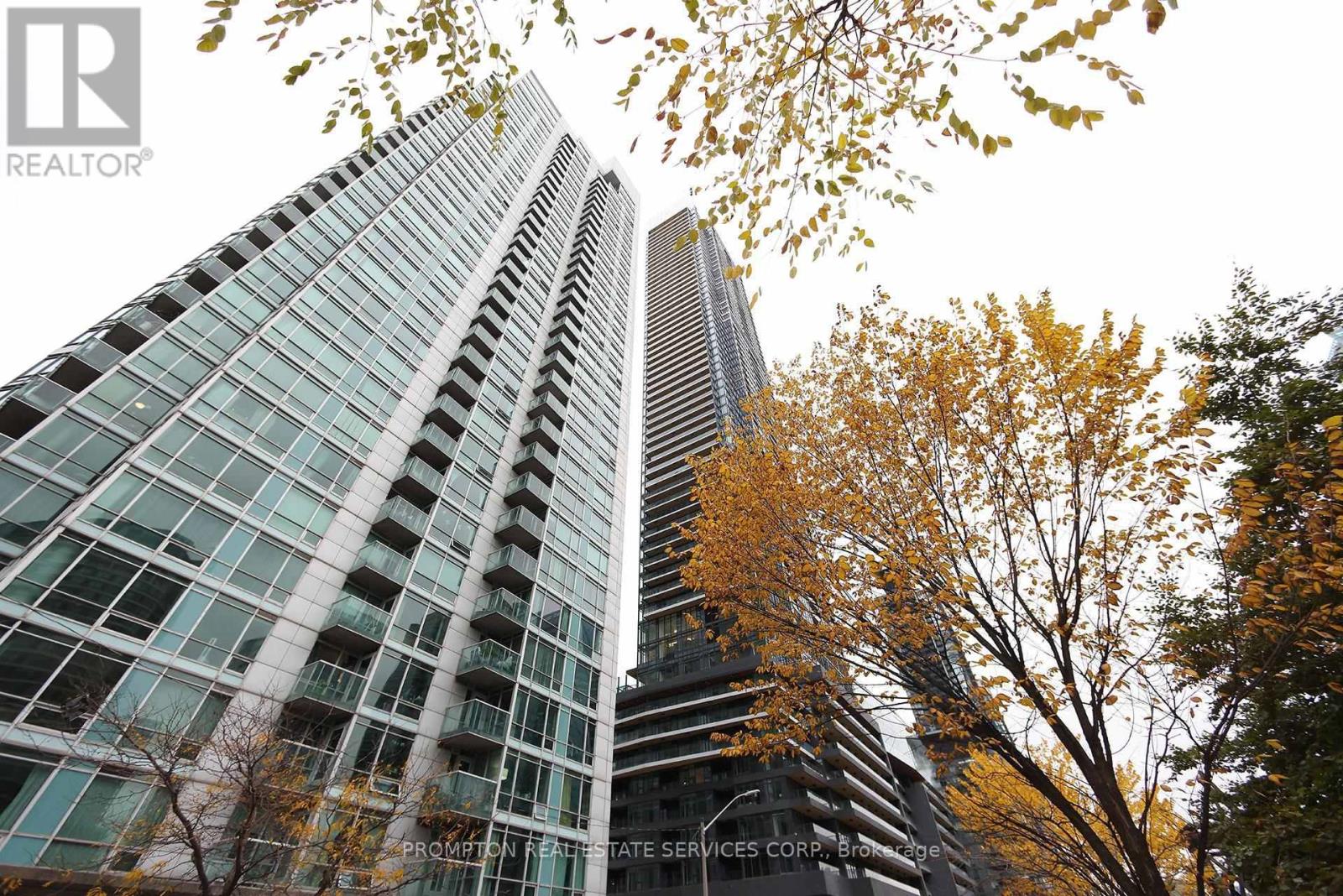 5115 - 3 Concord Cityplace Way, Toronto, Ontario  M5V 0X4 - Photo 3 - C12557738