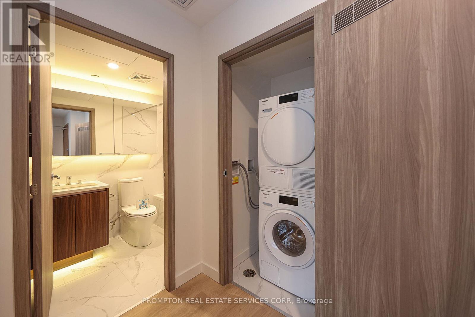 5115 - 3 Concord Cityplace Way, Toronto, Ontario  M5V 0X4 - Photo 37 - C12557738