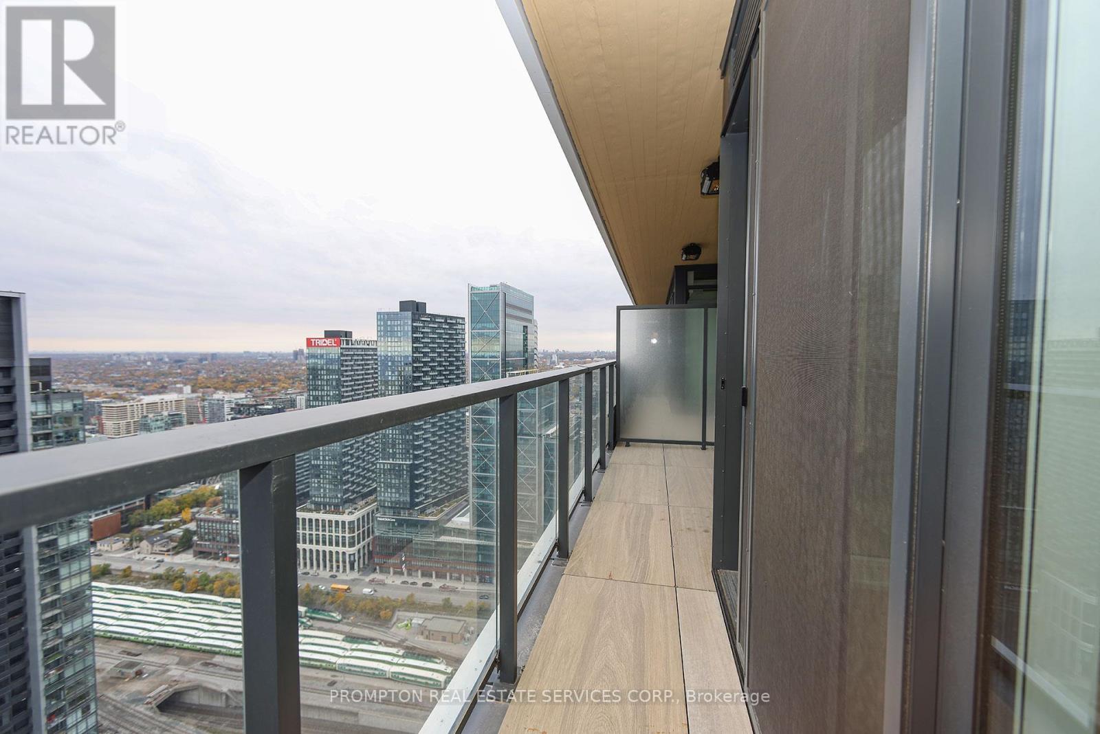 5115 - 3 Concord Cityplace Way, Toronto, Ontario  M5V 0X4 - Photo 39 - C12557738