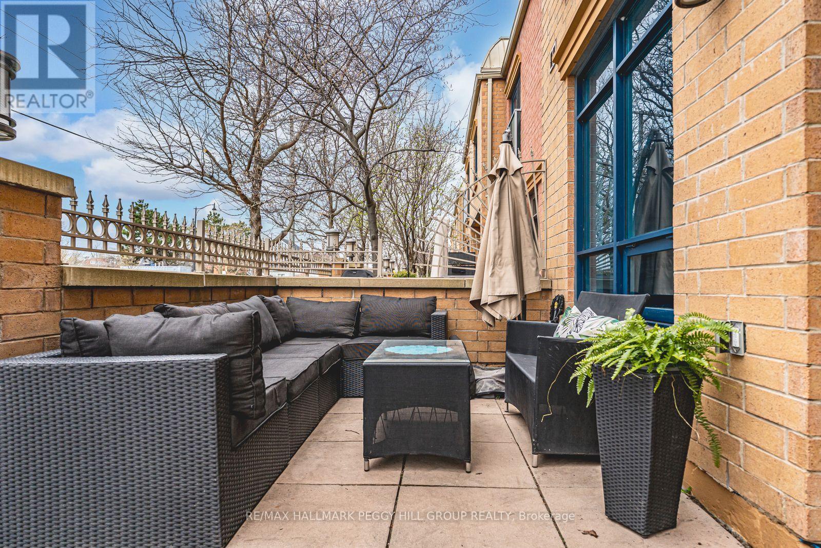 6 Victoria Street, Barrie, Ontario  L4N 6G2 - Photo 17 - S12396758