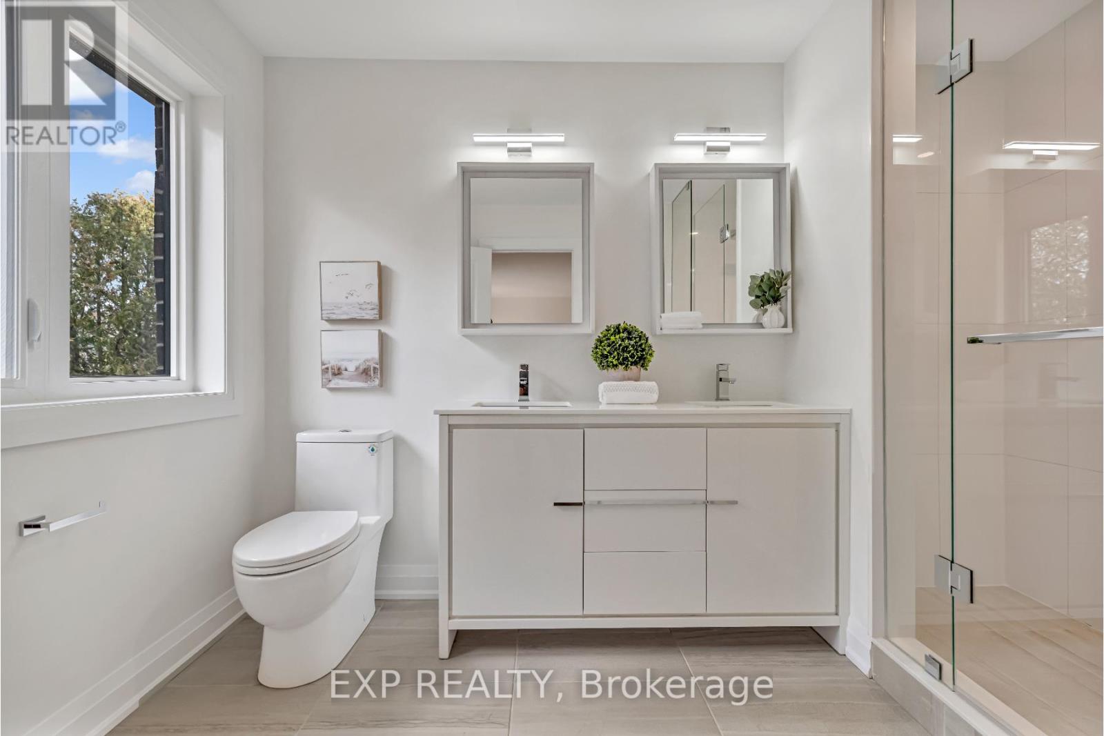 3394 Carter Common, Burlington, Ontario  L7M 3R9 - Photo 32 - W12432855