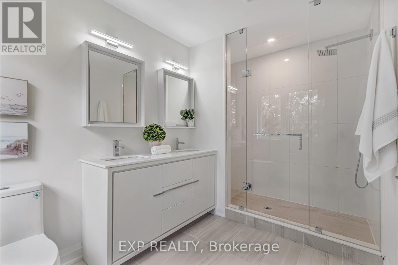 3394 Carter Common, Burlington, Ontario  L7M 3R9 - Photo 33 - W12432855