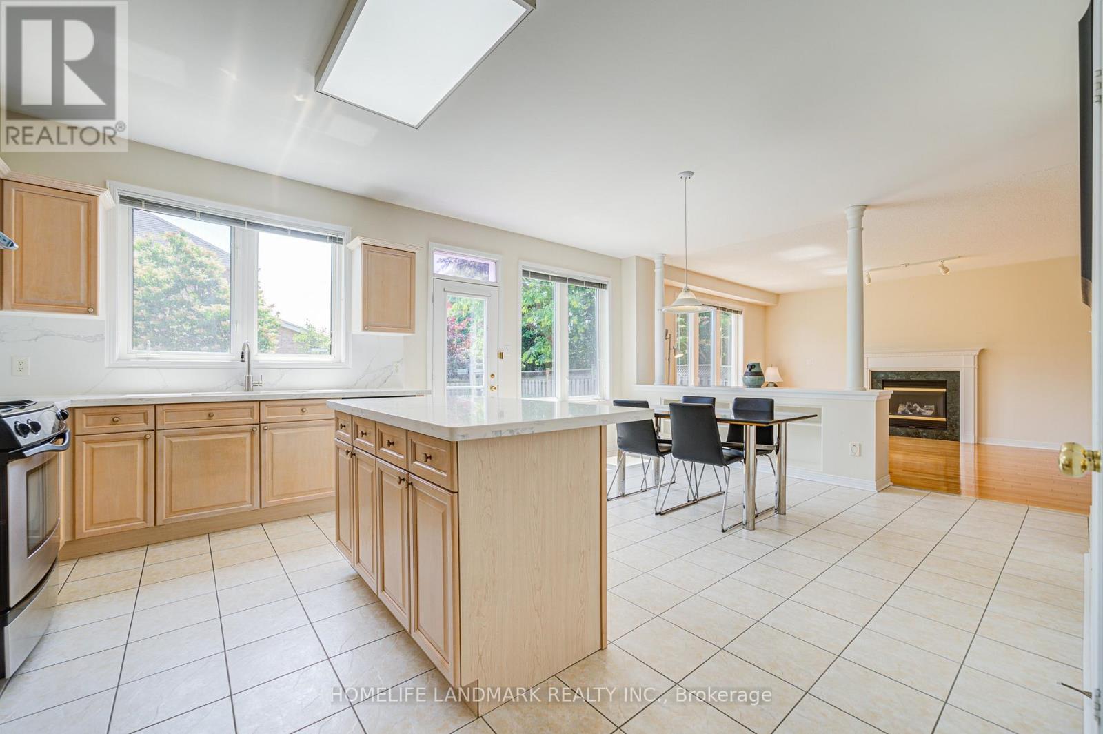 3 Burndenford Crescent, Markham, Ontario  L3P 7S1 - Photo 17 - N12557692