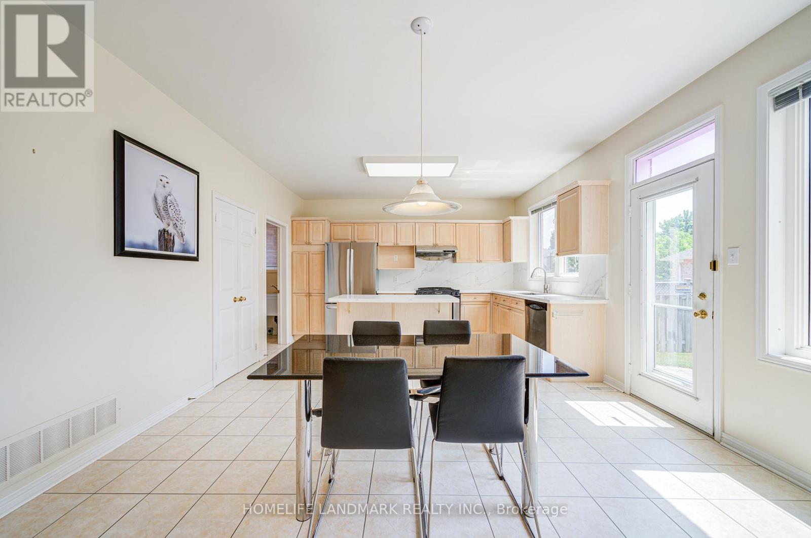 3 Burndenford Crescent, Markham, Ontario  L3P 7S1 - Photo 18 - N12557692