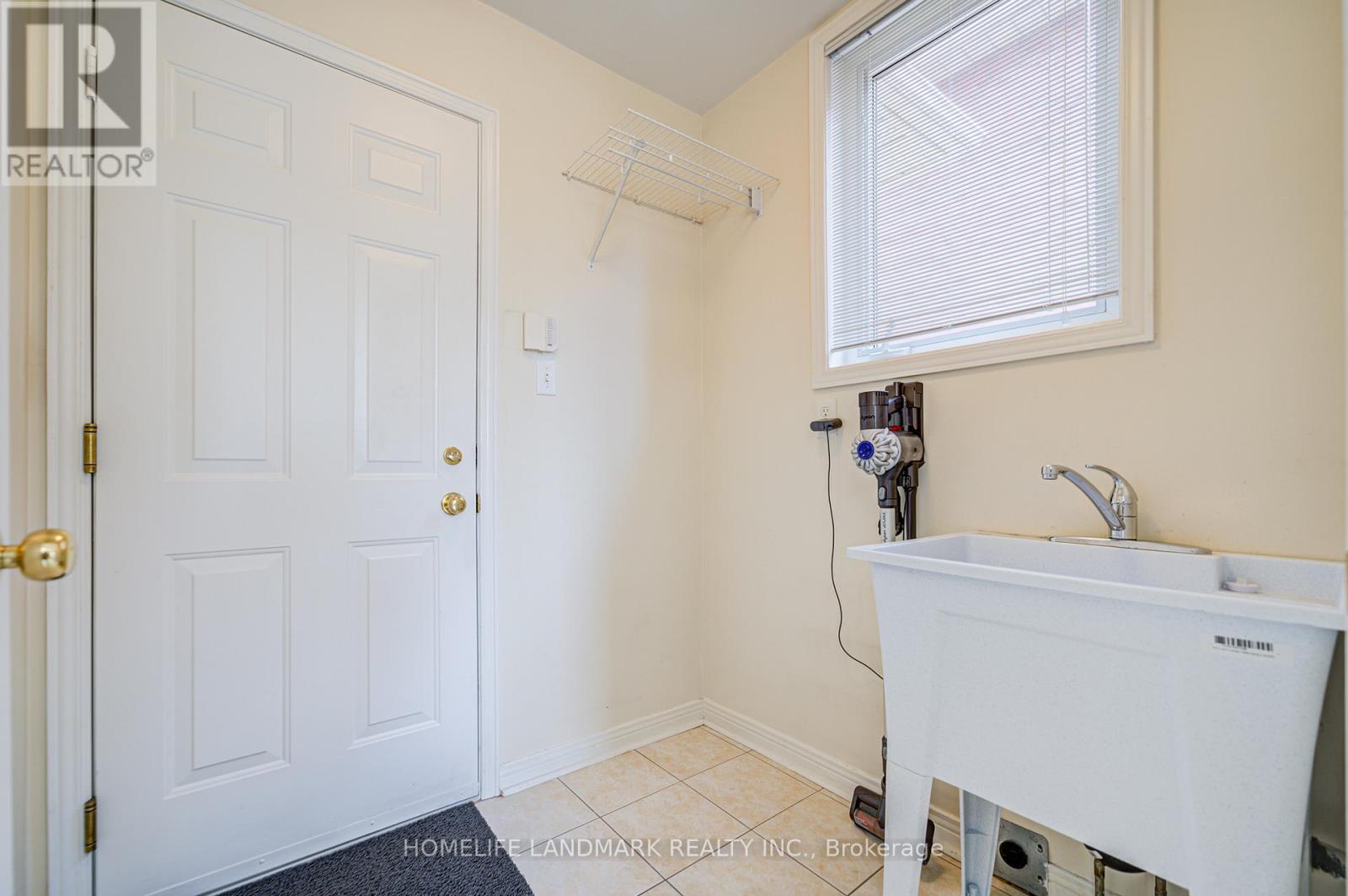 3 Burndenford Crescent, Markham, Ontario  L3P 7S1 - Photo 25 - N12557692
