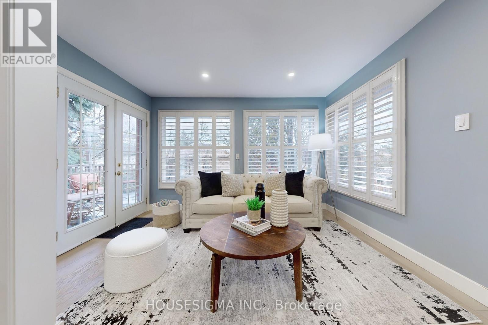 4 Mendys Forest, Aurora, Ontario  L4G 5A3 - Photo 5 - N12557704