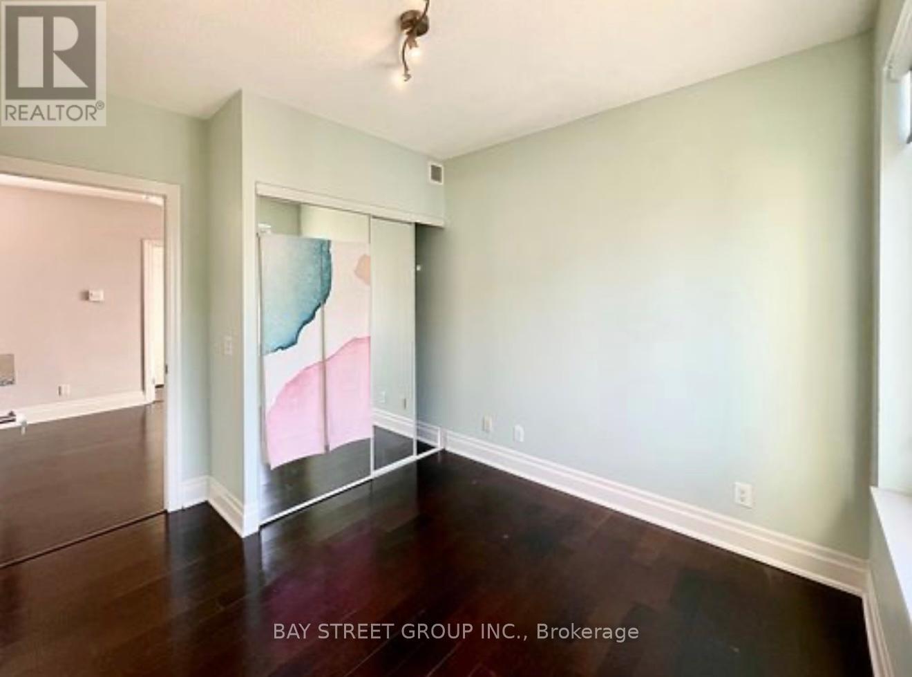 904 - 111 Upper Duke Crescent, Markham, Ontario  L6G 0C8 - Photo 10 - N12557710