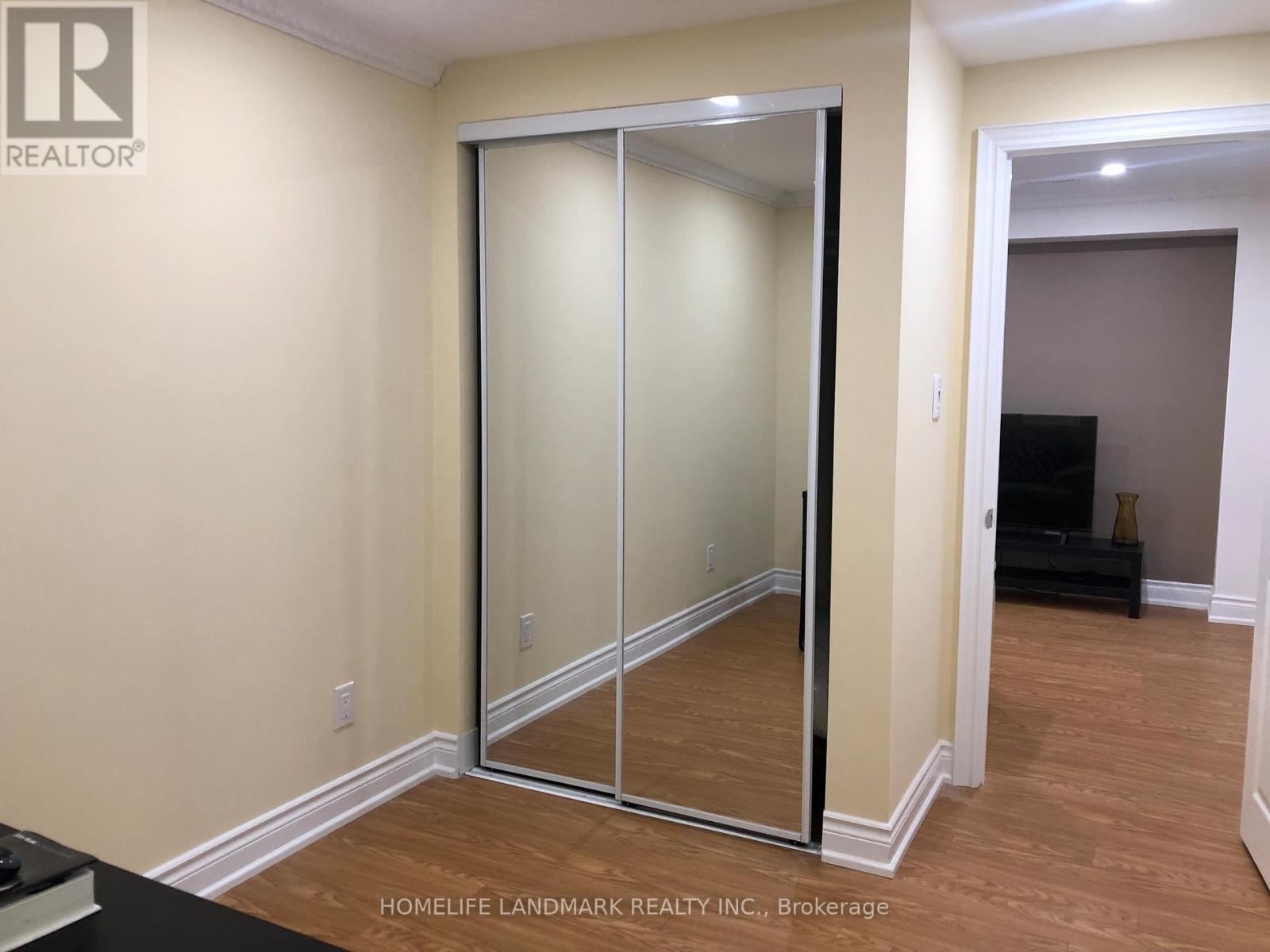 95 Dewpoint Road, Vaughan, Ontario  L4J 9E1 - Photo 11 - N12557734