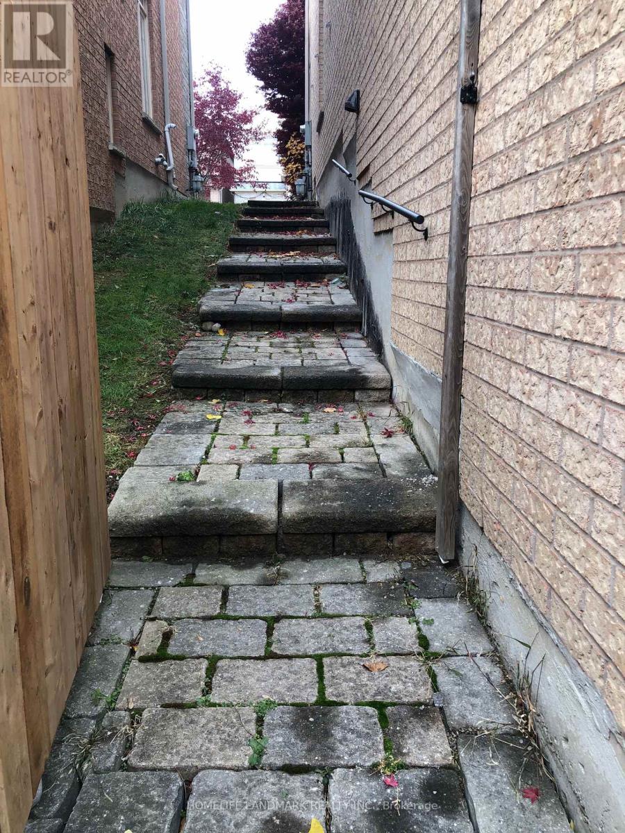 95 Dewpoint Road, Vaughan, Ontario  L4J 9E1 - Photo 18 - N12557734