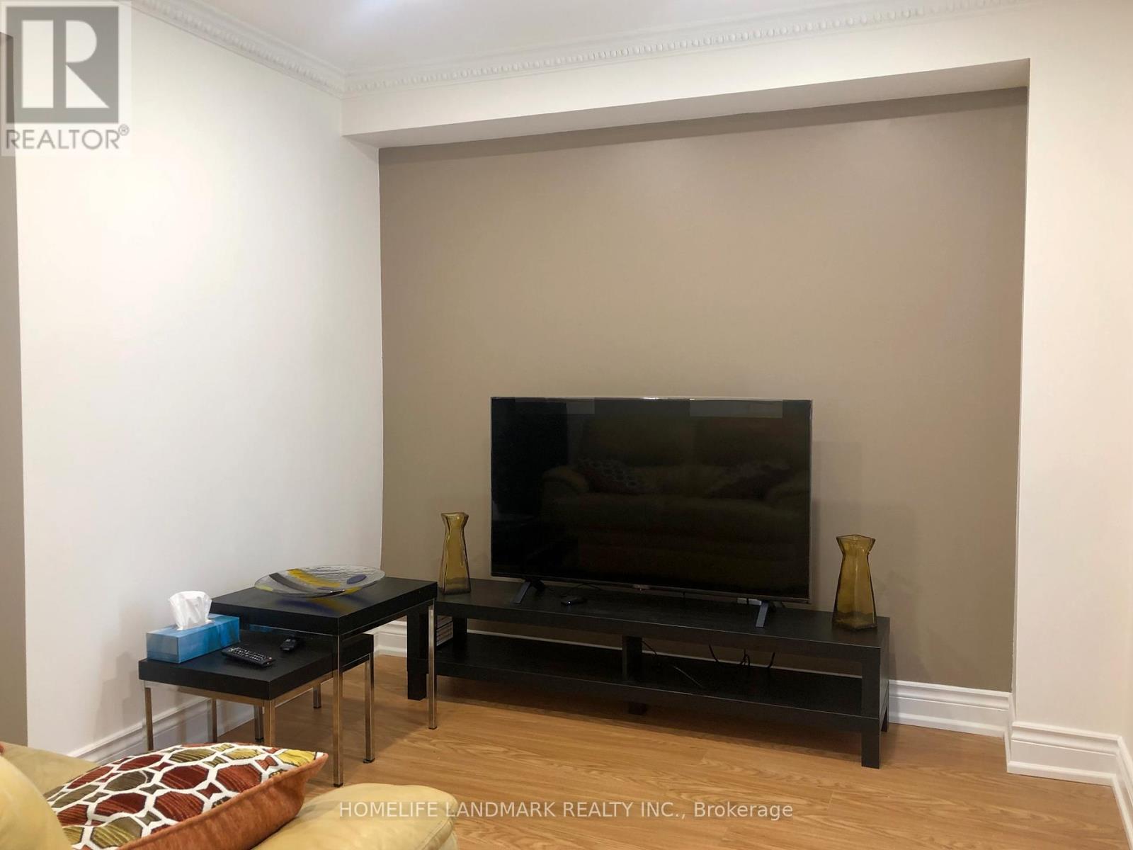 95 Dewpoint Road, Vaughan, Ontario  L4J 9E1 - Photo 7 - N12557734