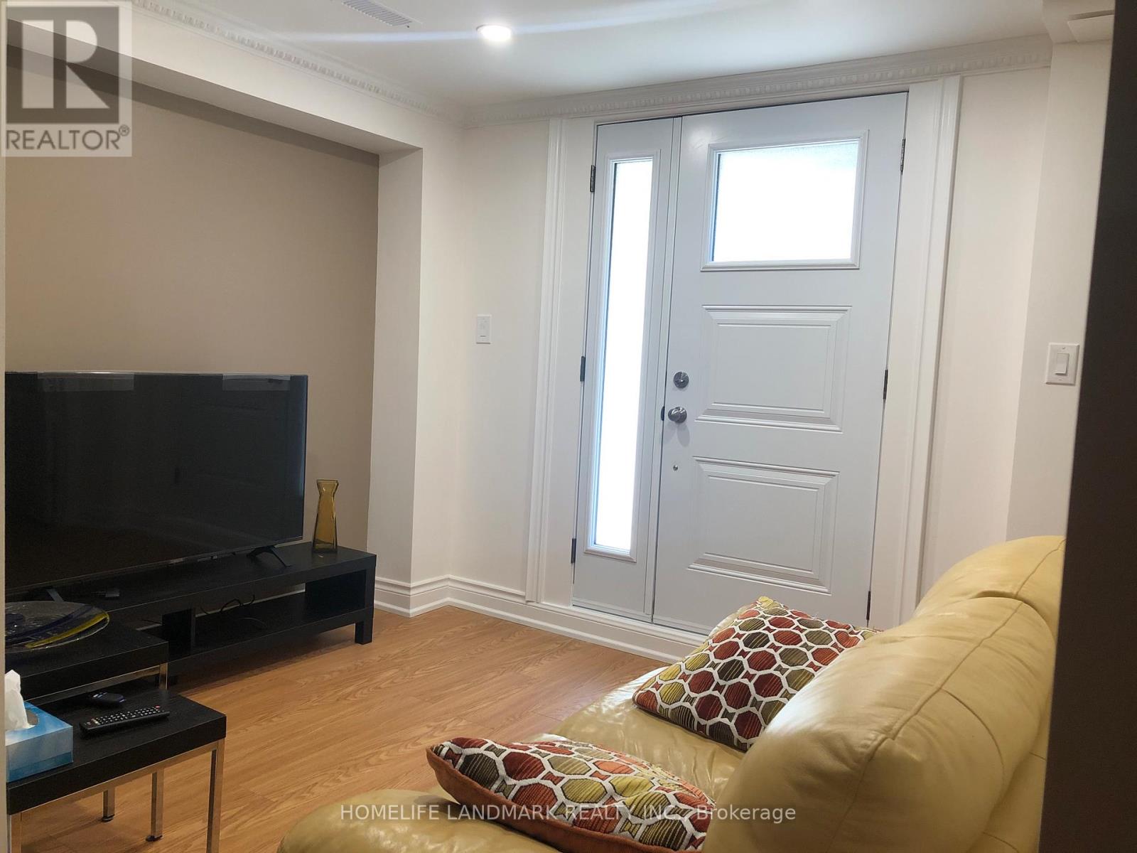 95 Dewpoint Road, Vaughan, Ontario  L4J 9E1 - Photo 8 - N12557734