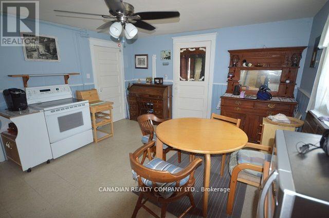 391 Raines Street, Georgina, Ontario  L4P 3C8 - Photo 8 - N12557752