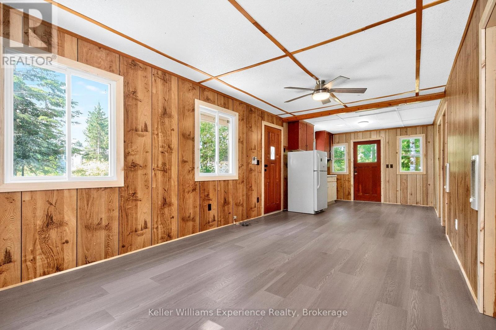 180&184 Silver Birch Crescent, Tay, Ontario  L0K 1R0 - Photo 16 - S12557838