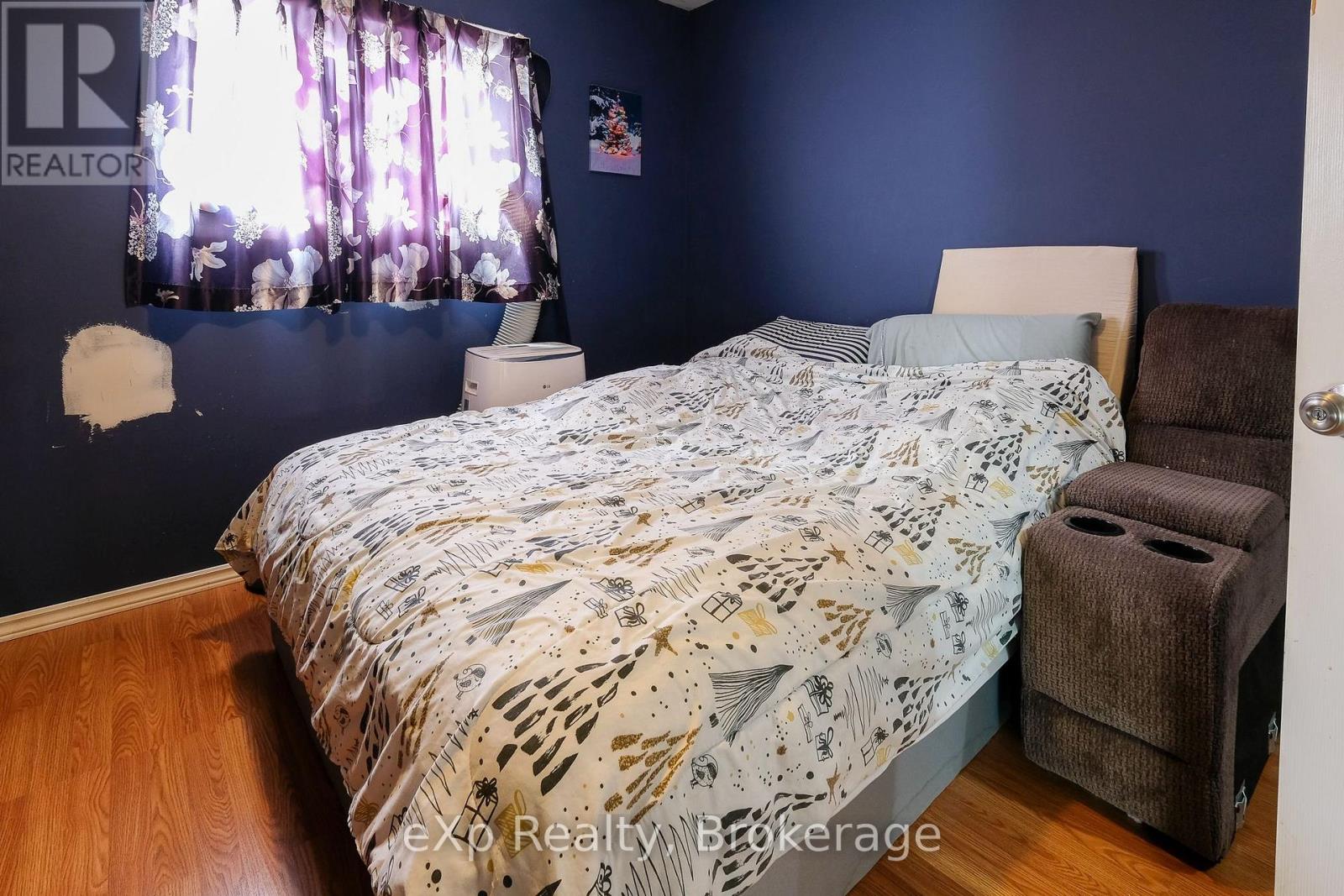 361 12th Street E, Owen Sound, Ontario  N4K 1W1 - Photo 12 - X12557796