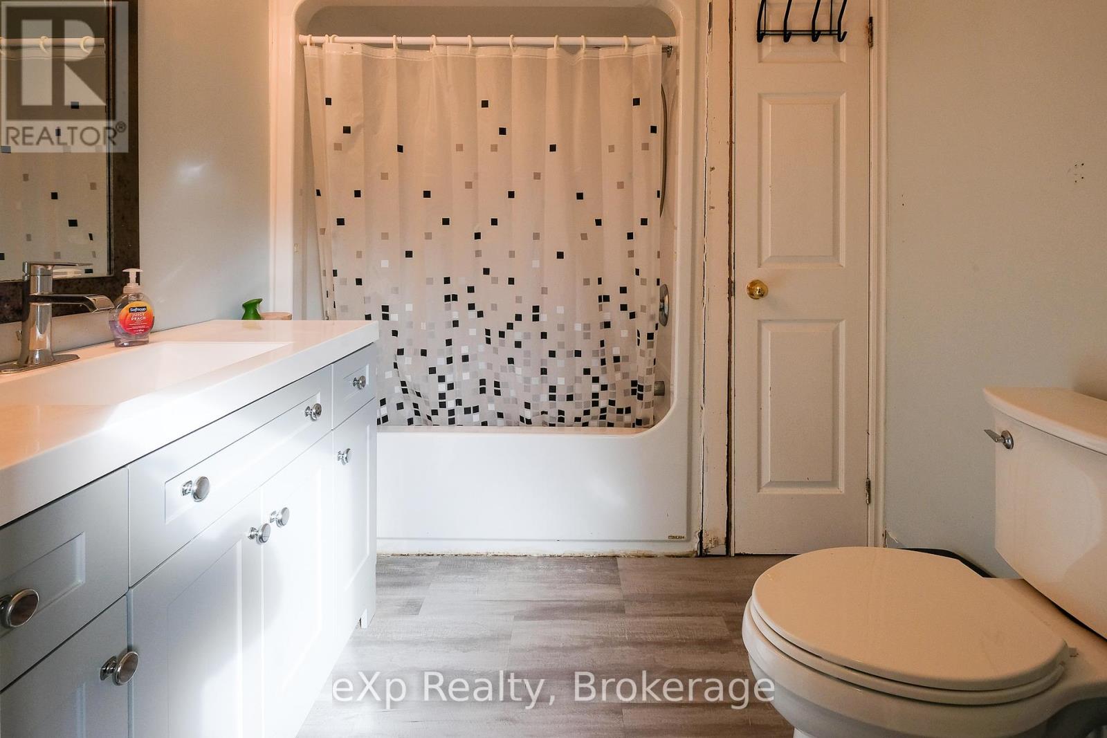 361 12th Street E, Owen Sound, Ontario  N4K 1W1 - Photo 13 - X12557796